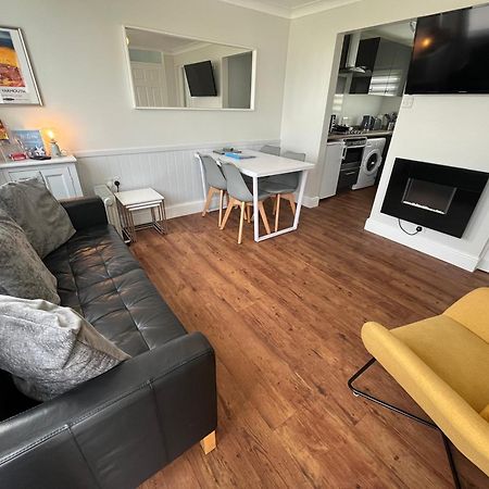 Beachcomber, Sunbeach, Scratby - Two Bed Chalet, Sleeps 4, Free Wi-Fi, Free Club Passes, Free Swimming And Pet Friendly Buitenkant foto